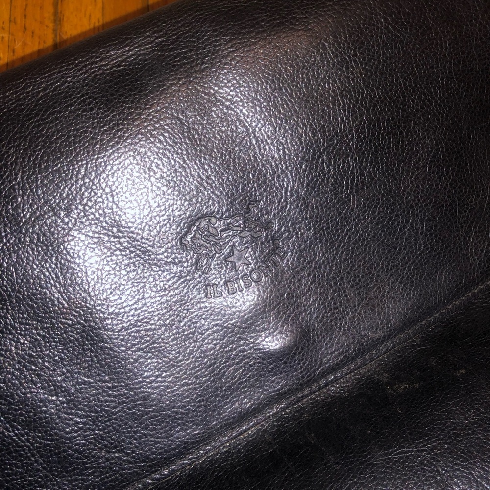 Il Bisonte Italian leather bag.
